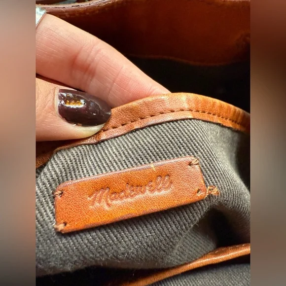 Madewell Lafayette Bucket Bag Brown English Saddle Leather crossbody Tote Purse - Picture 2 of 14